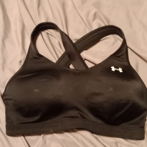 Under Armour Other - Under Armour black sport bra sz M
